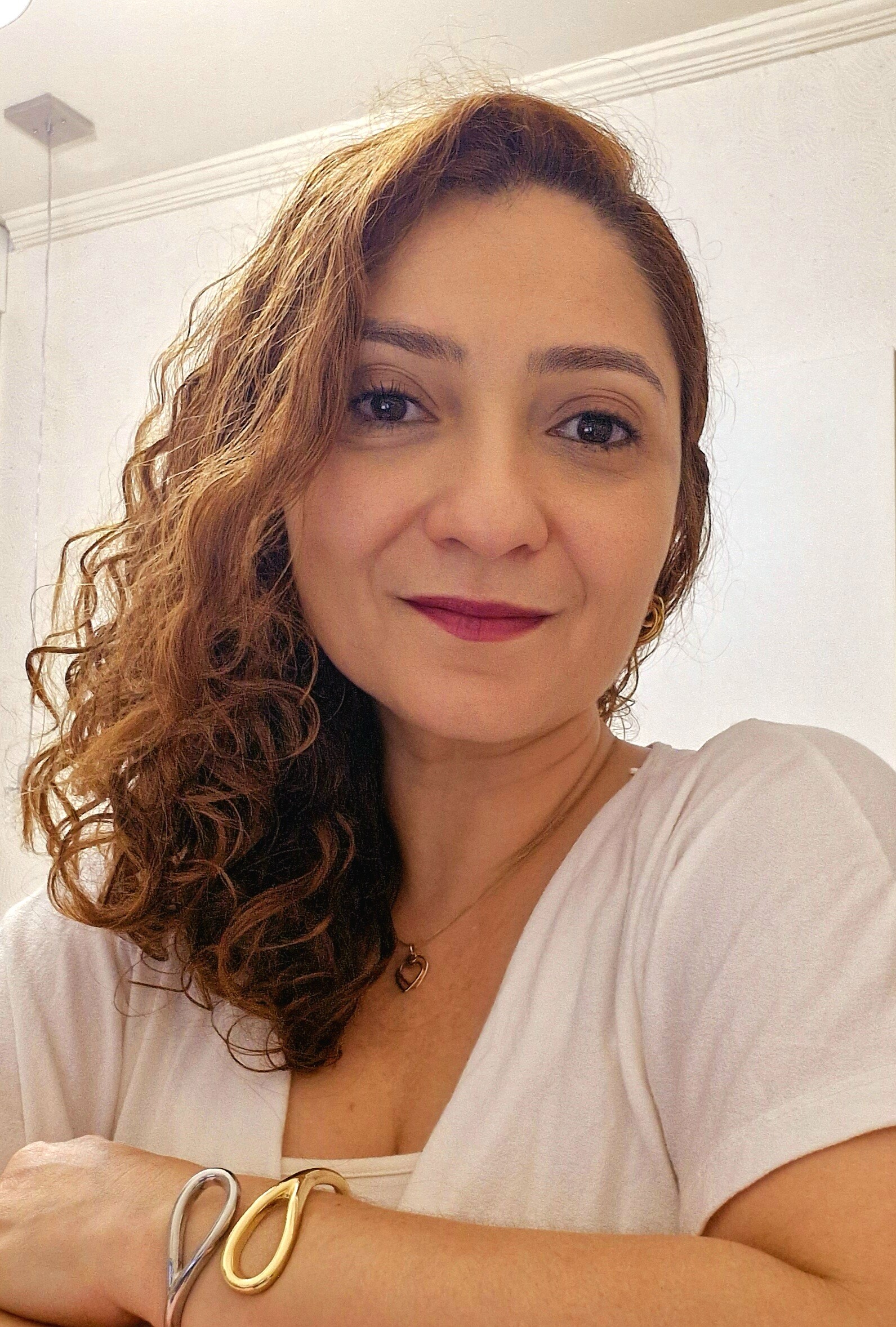 Professora Adjunta de Genética Humana e Clínica da Universidade do Estado do Amazonas (UEA).Pesquisadora do Programa de Pós-graduação em Ciências Aplicadas à Hematologia (UEA/HEMOAM).Coordenadora do Serviço de Aconselhamento Genético da UEA.