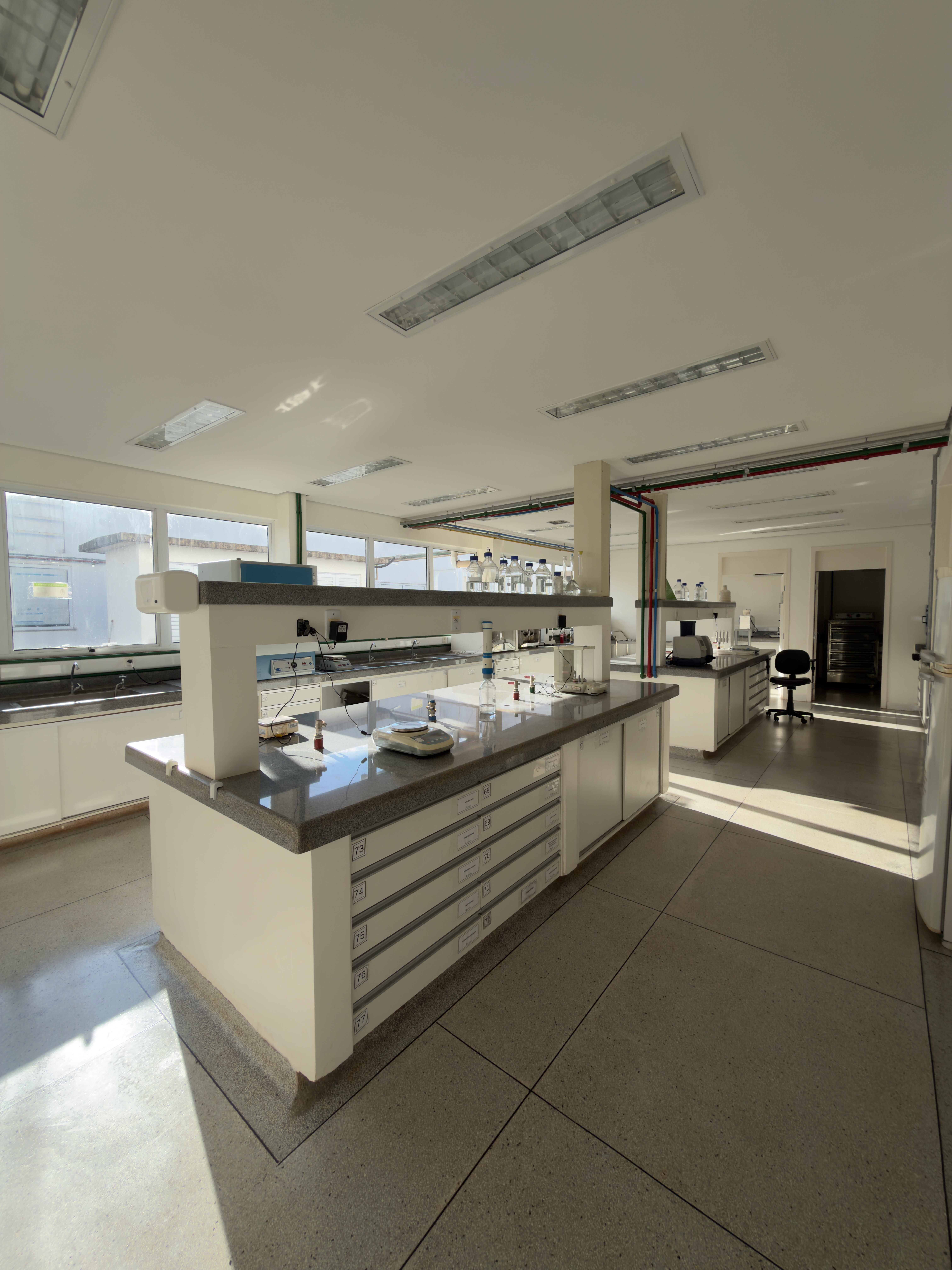 lab herbil