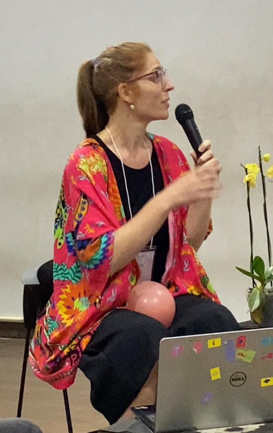 Professora Elisa Abrão.png