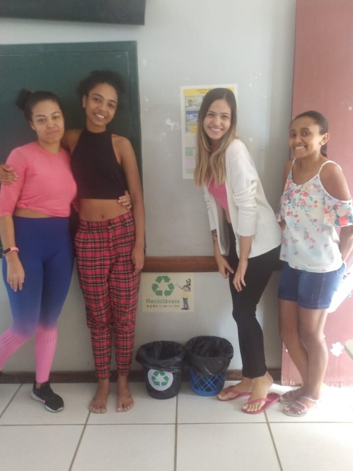 Ação recicla dos lixos 2