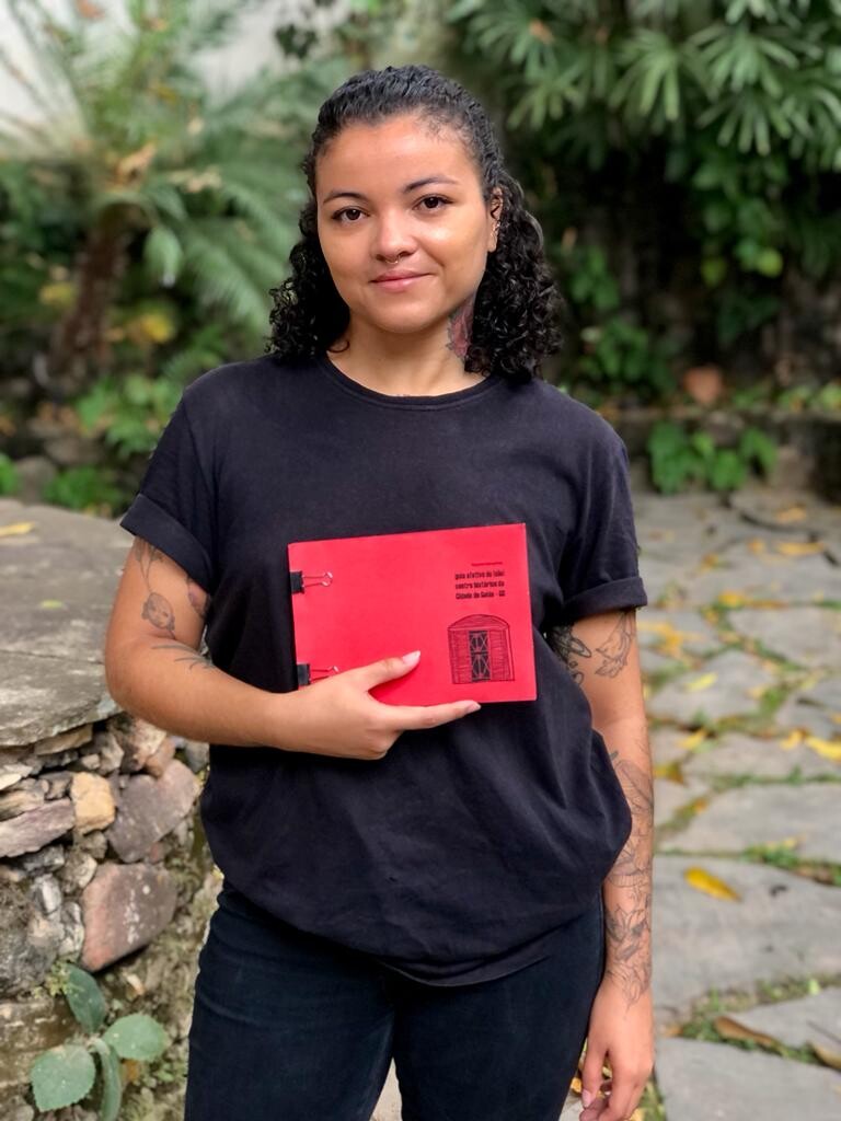 Lançamento_livro_FICA_Nay 1