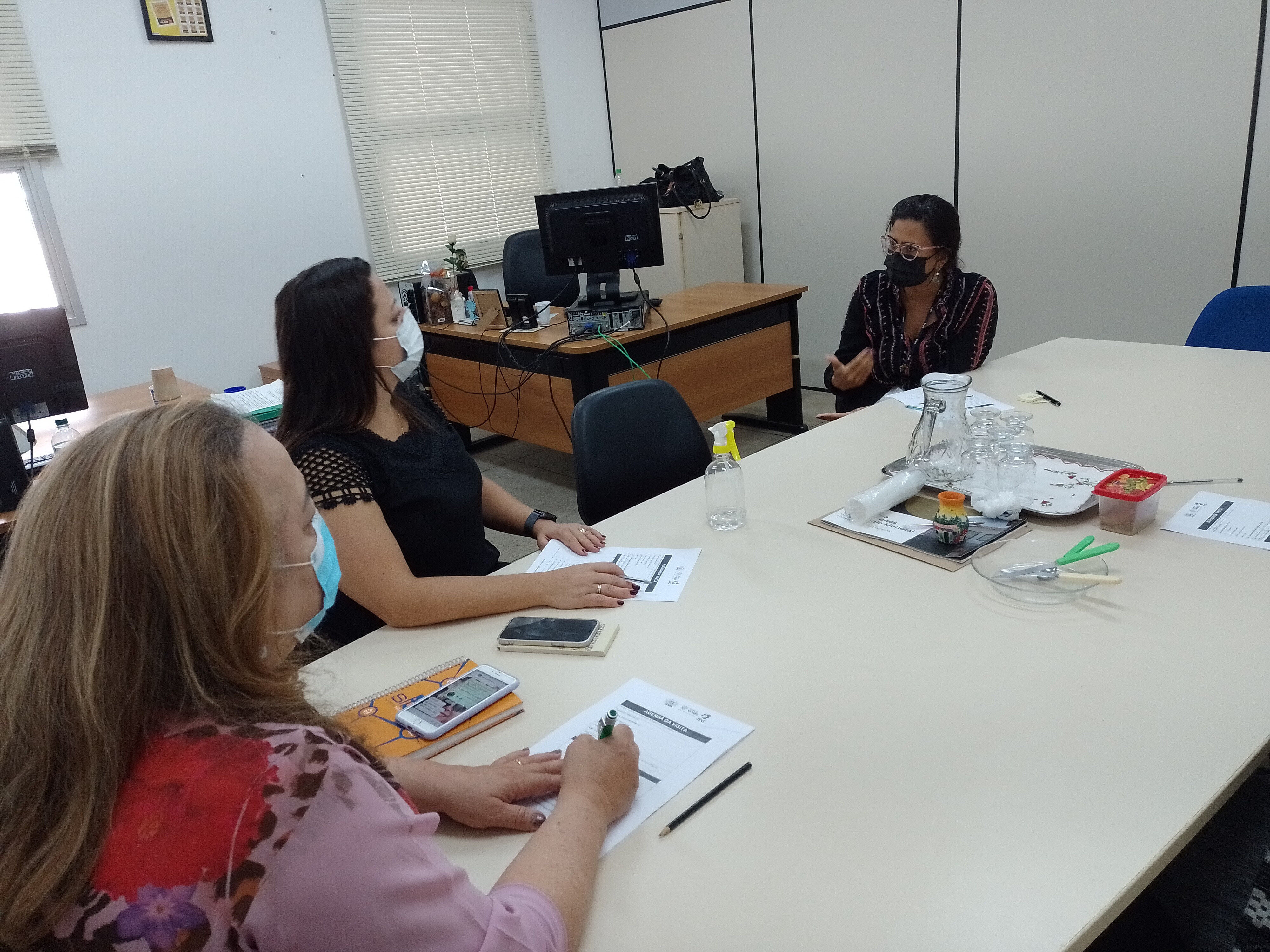 encontro com secretaria de cultura 2.jpg