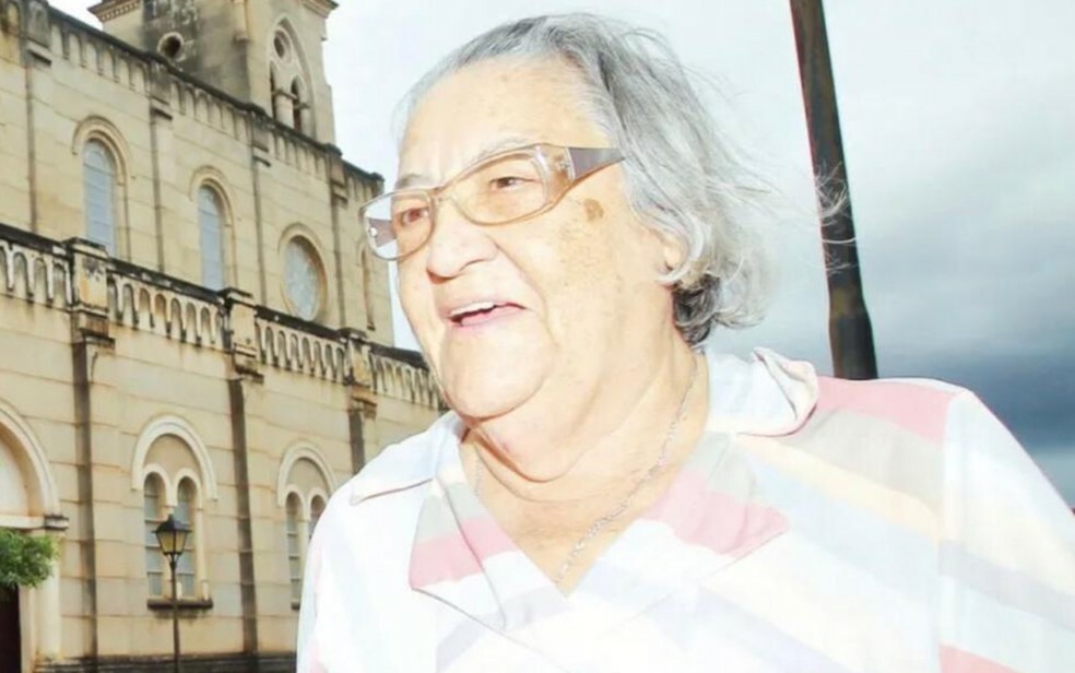 tia tó goias