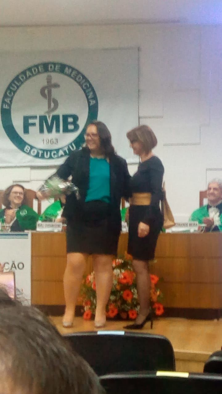 Foto homenagem Unesp profa. Hellen 2