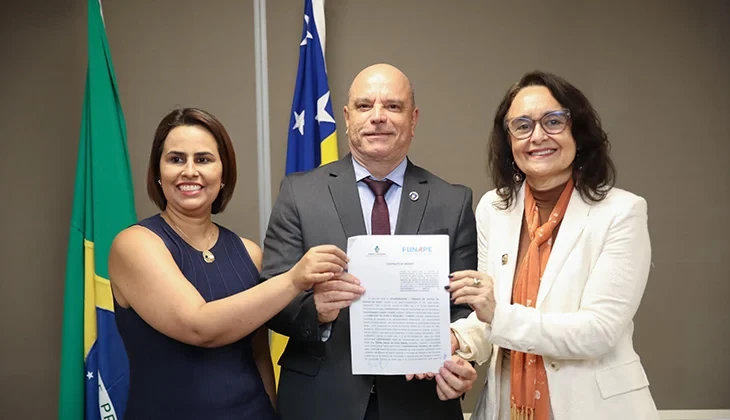 Assinatura TJ e UFG para fazer o georreferenciamento do território kalunga
