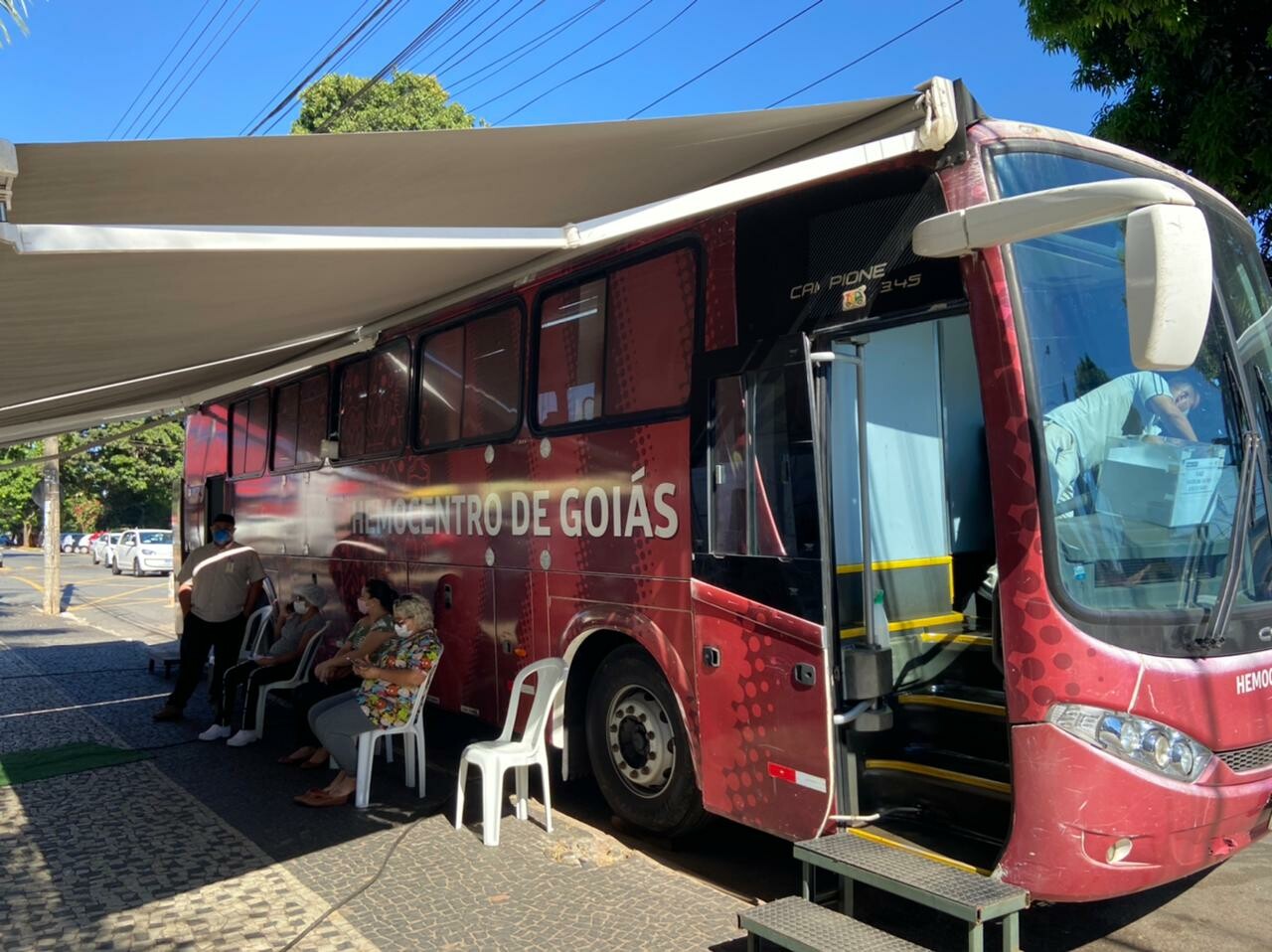 Ônibus Hemocentro HMDI - campanha doação maio 2021