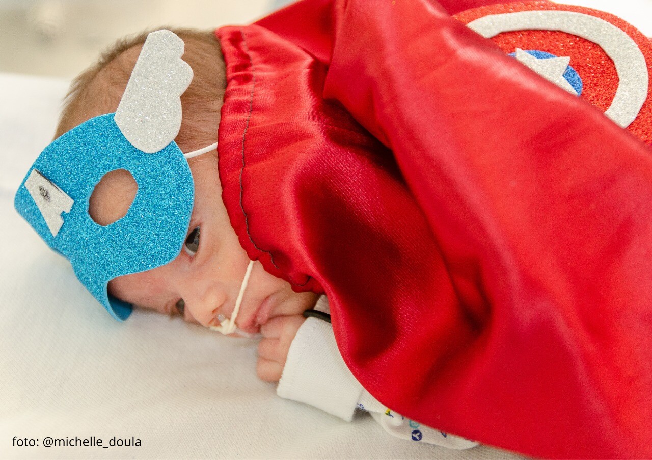 Humanização em UTIs Neonatais traz esperança a pais de bebês prematuros
