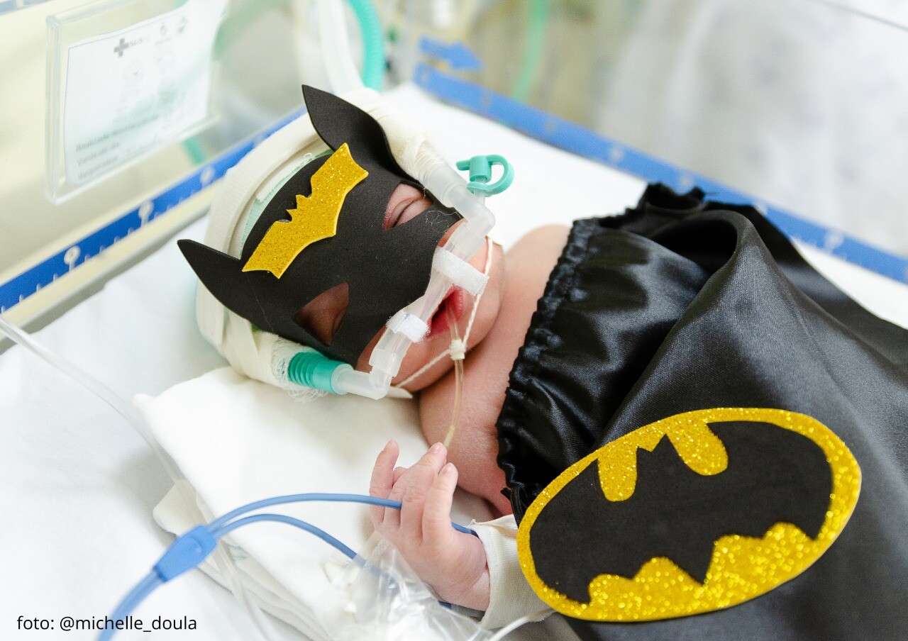 Humanização em UTIs Neonatais traz esperança a pais de bebês prematuros