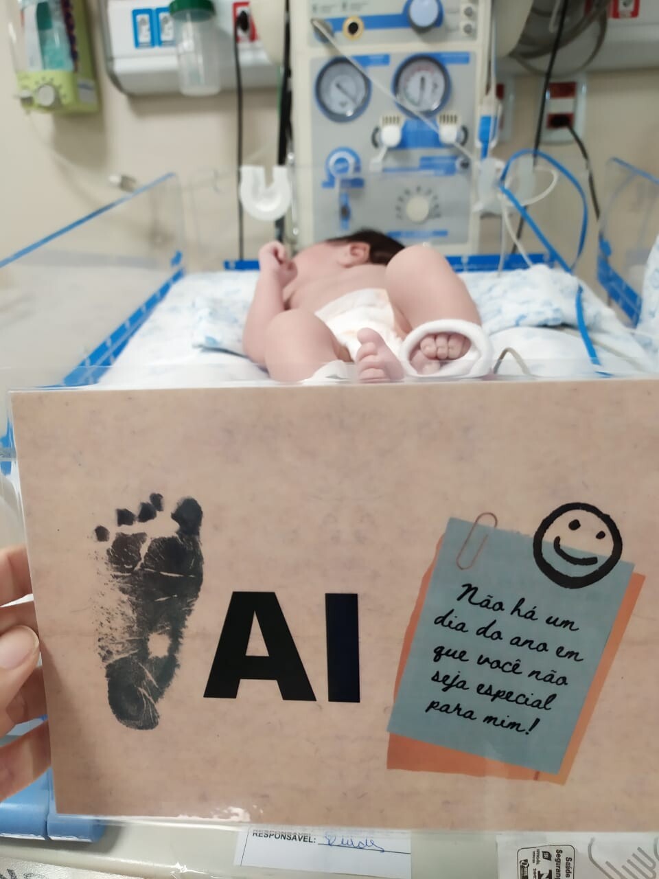 Humanização em UTIs Neonatais traz esperança a pais de bebês prematuros