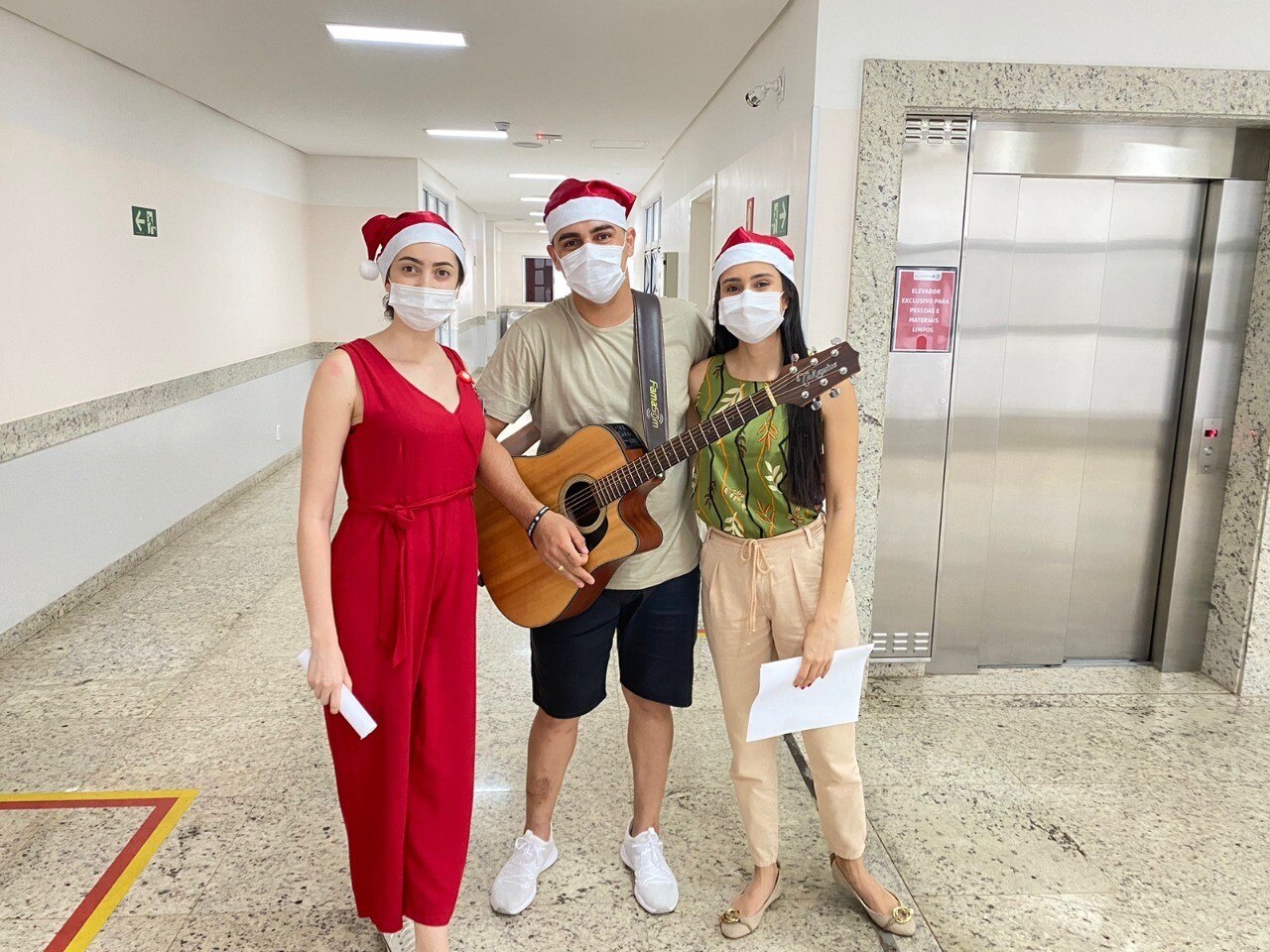 Célia Câmara celebra Natal com colaboradores e pacientes 2022 16