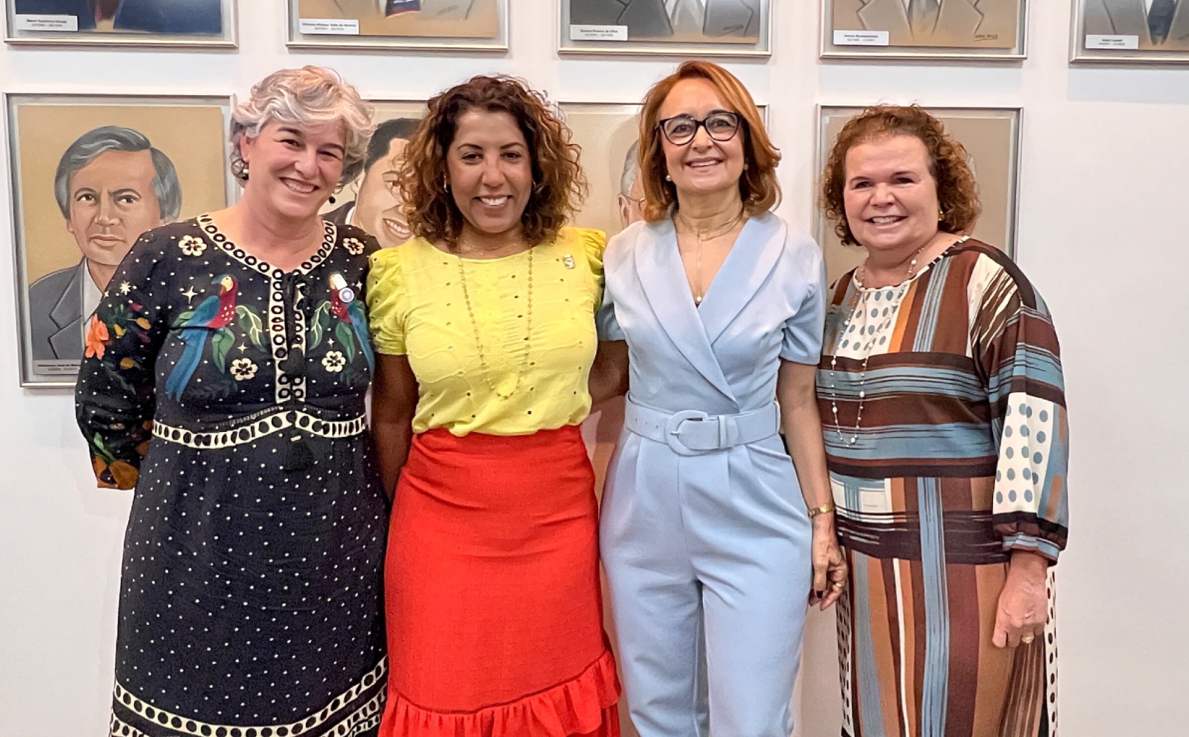 Profª Lucilene Maria de Sousa  prestigia posse da nova diretoria da FUNAPE