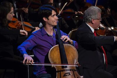 Aluno da EMAC, Raphael Leal Gonçalves, vence concurso público para vaga de violoncelista na Orquestra Sinfônica de Paraná. Aluno da EMAC, Raphael Leal Gonçalves, vence concurso público para vaga de violoncelista na Orquestra Sinfônica de Paraná.