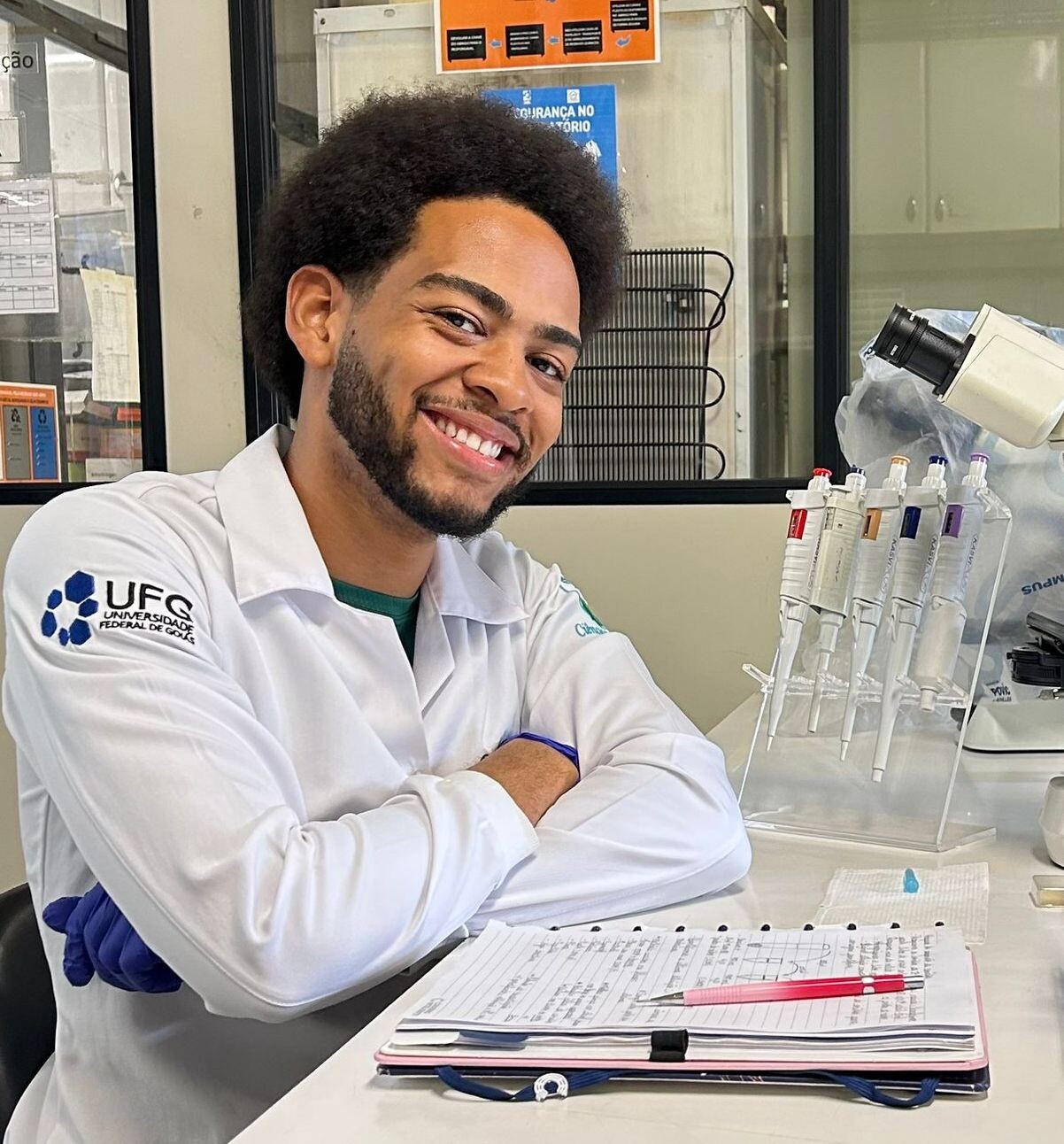 Foto integrante Gustavo Bernardo Folha