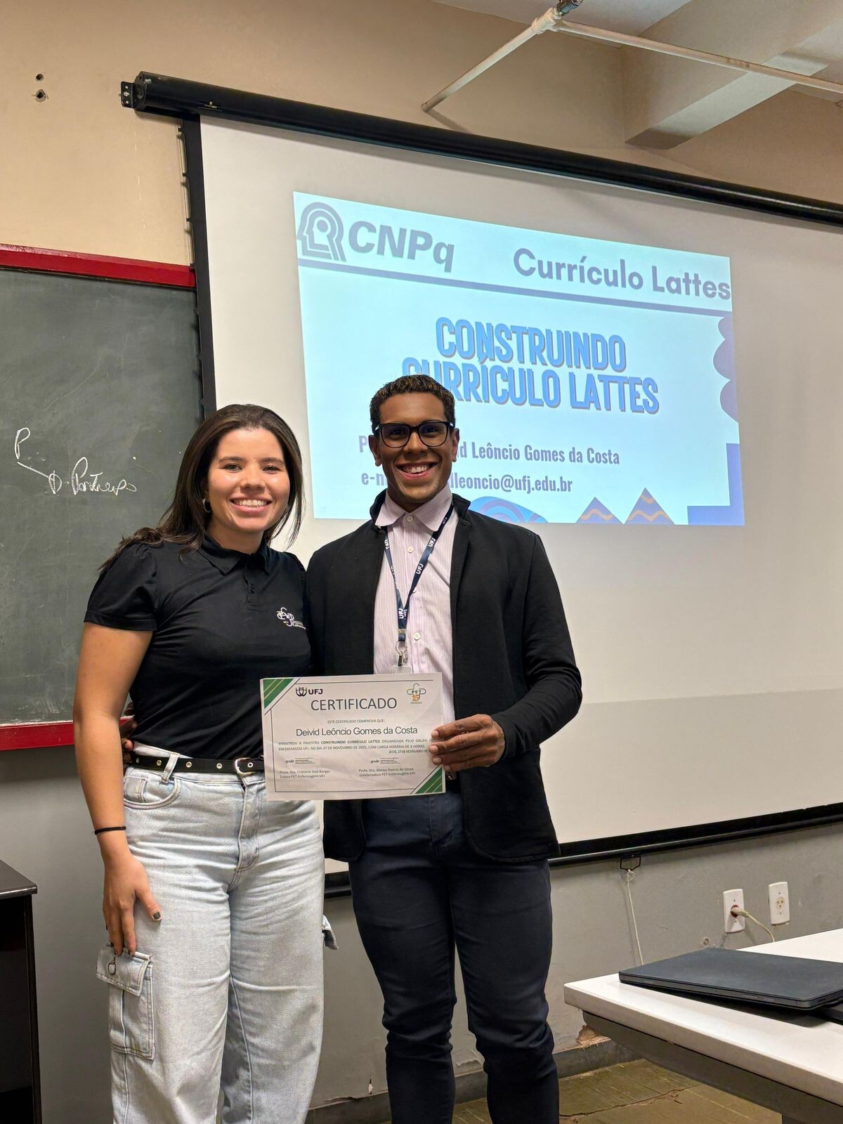 Professor: Deivid Leôncio