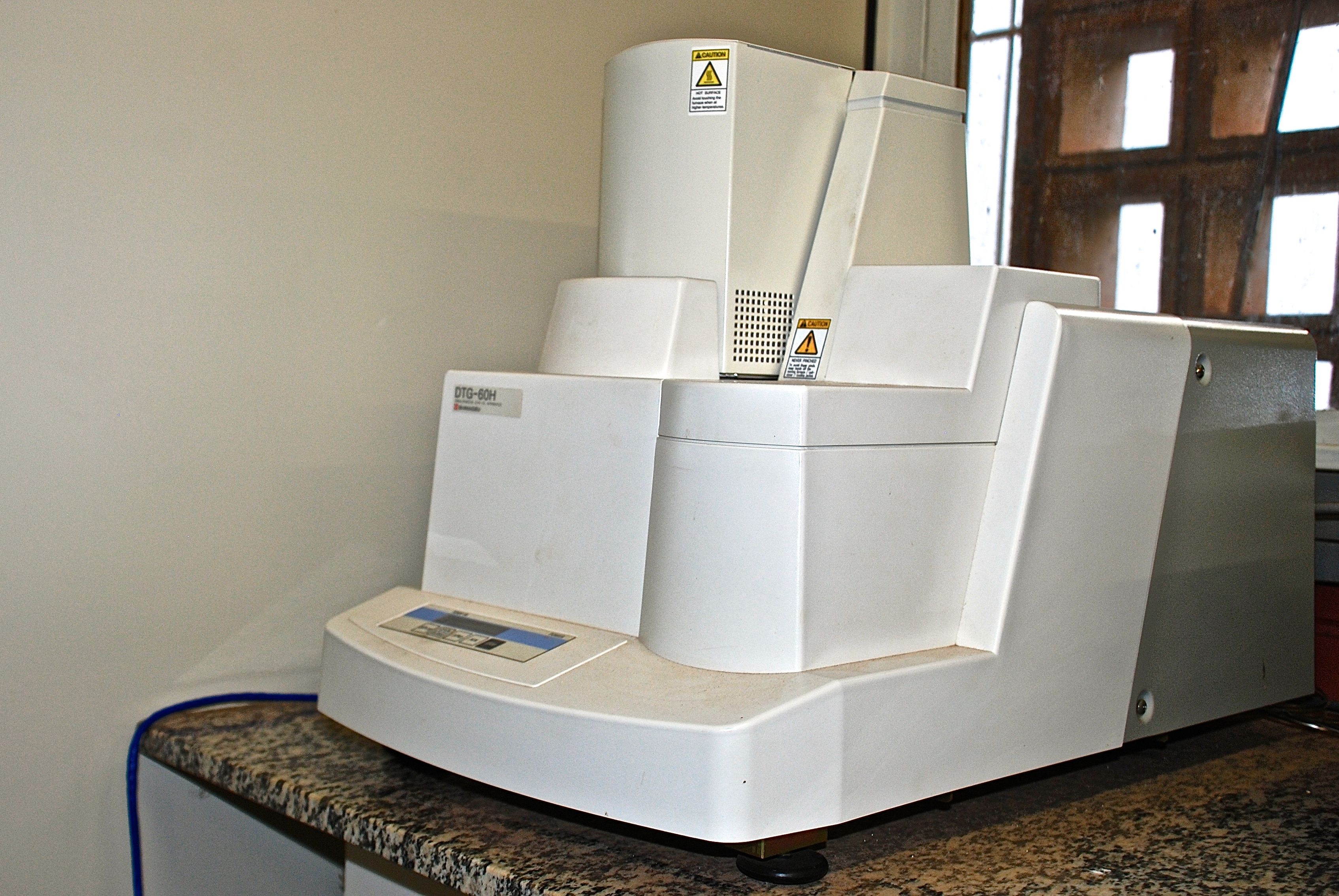 TG-DTA_1