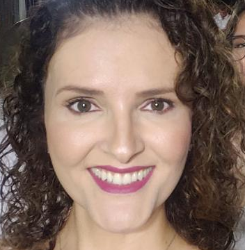 Profa. Dra. Ana Paula Freitas Vilela Boaventura