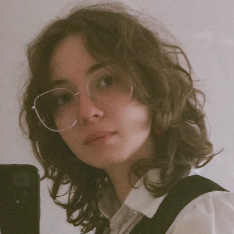 ANA CLARA REPEZZA LOPES