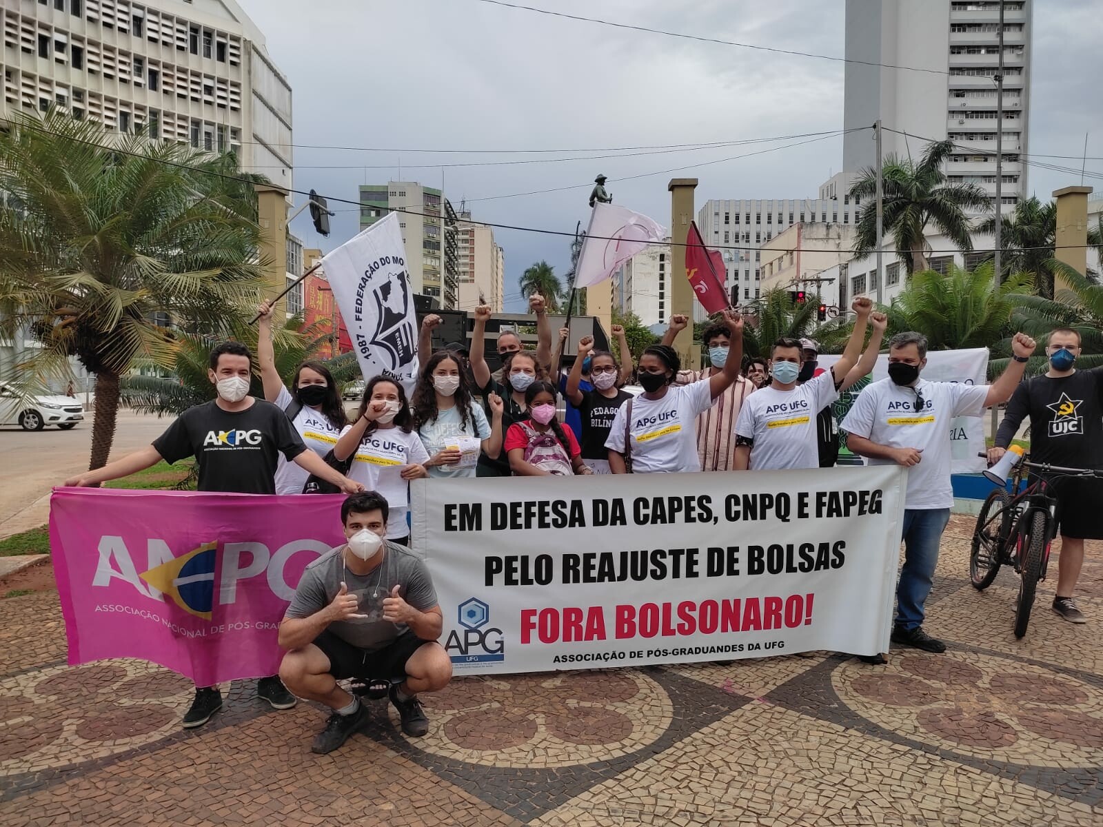 APG na Manifestação 26/10