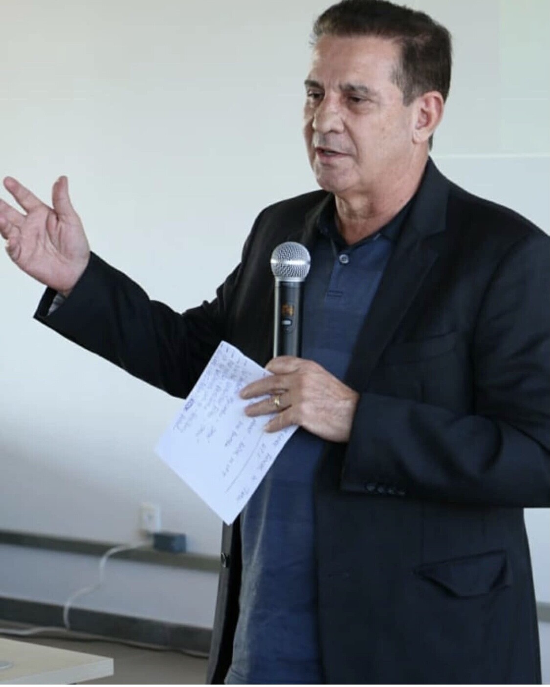 Visita senador Vanderlan Cardoso
