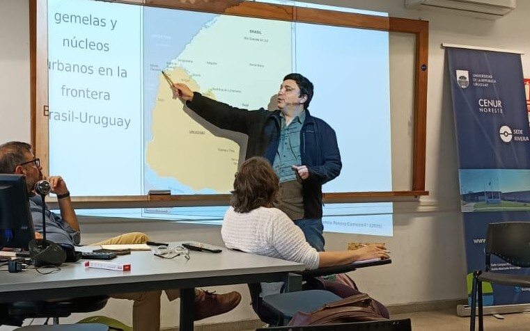 Professor participa de jornadas binacionais entre Brasil e Uruguai