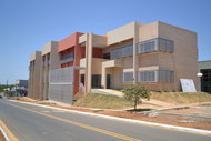 Bloco Administrativo - vista frontal lateral
