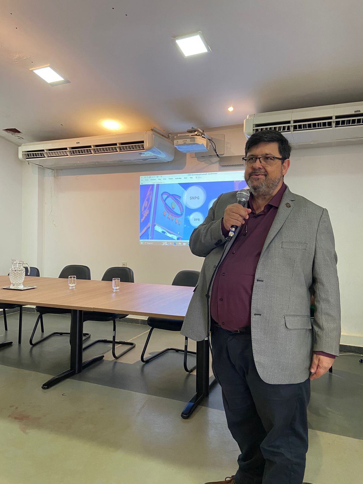 Palestra do Prof Laerte Guimarães (DPB/CAPES)
