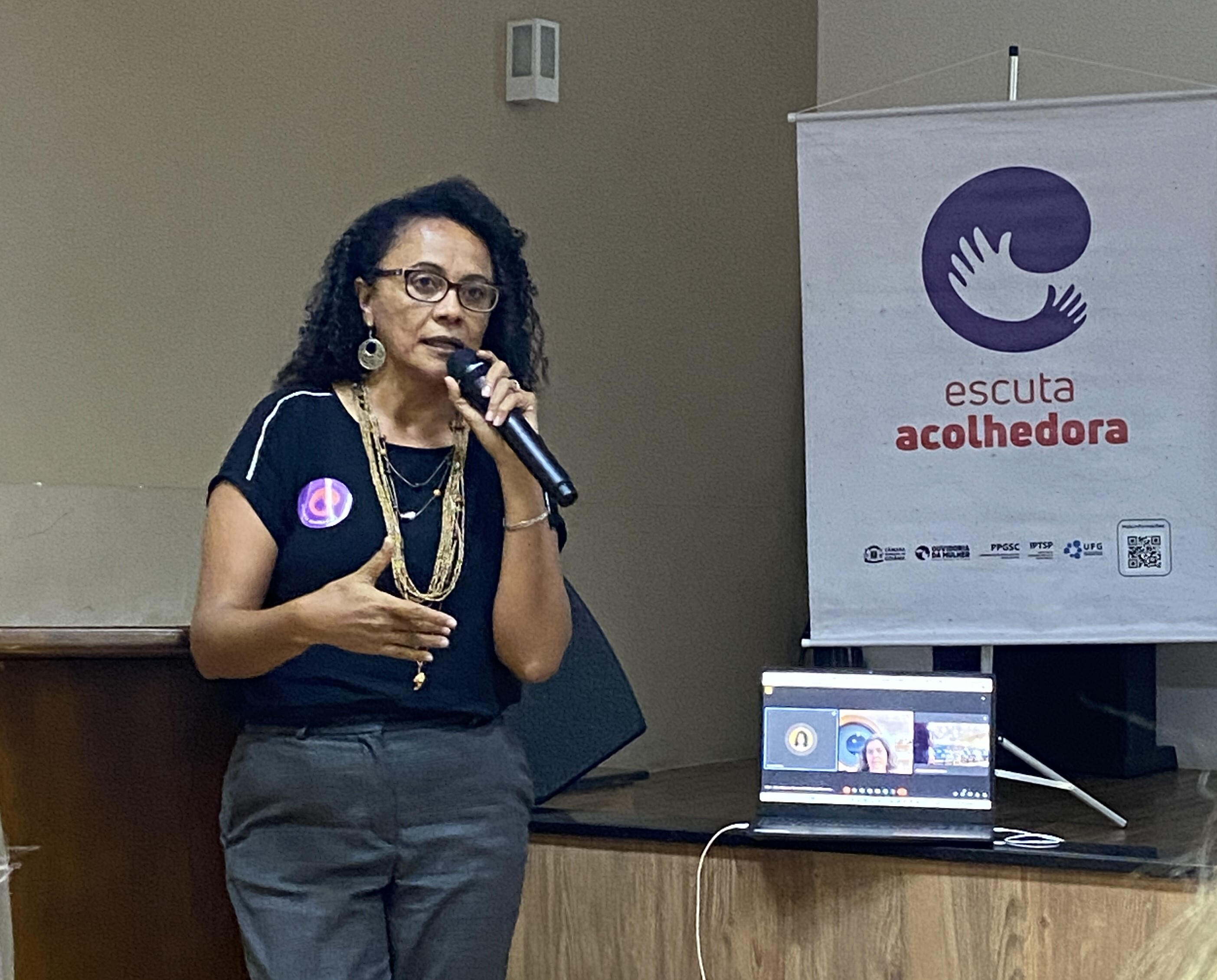 secretária de Inclusão da Universidade, Luciana de Oliveira Dias 