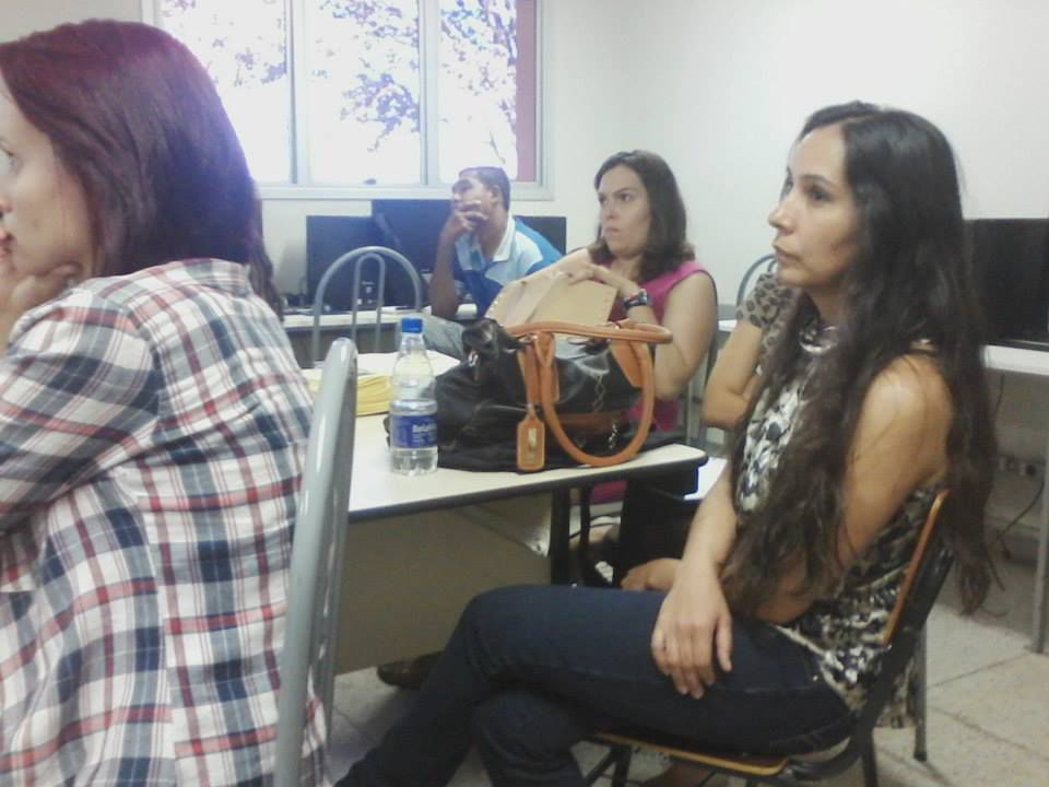 pessoas em minicurso