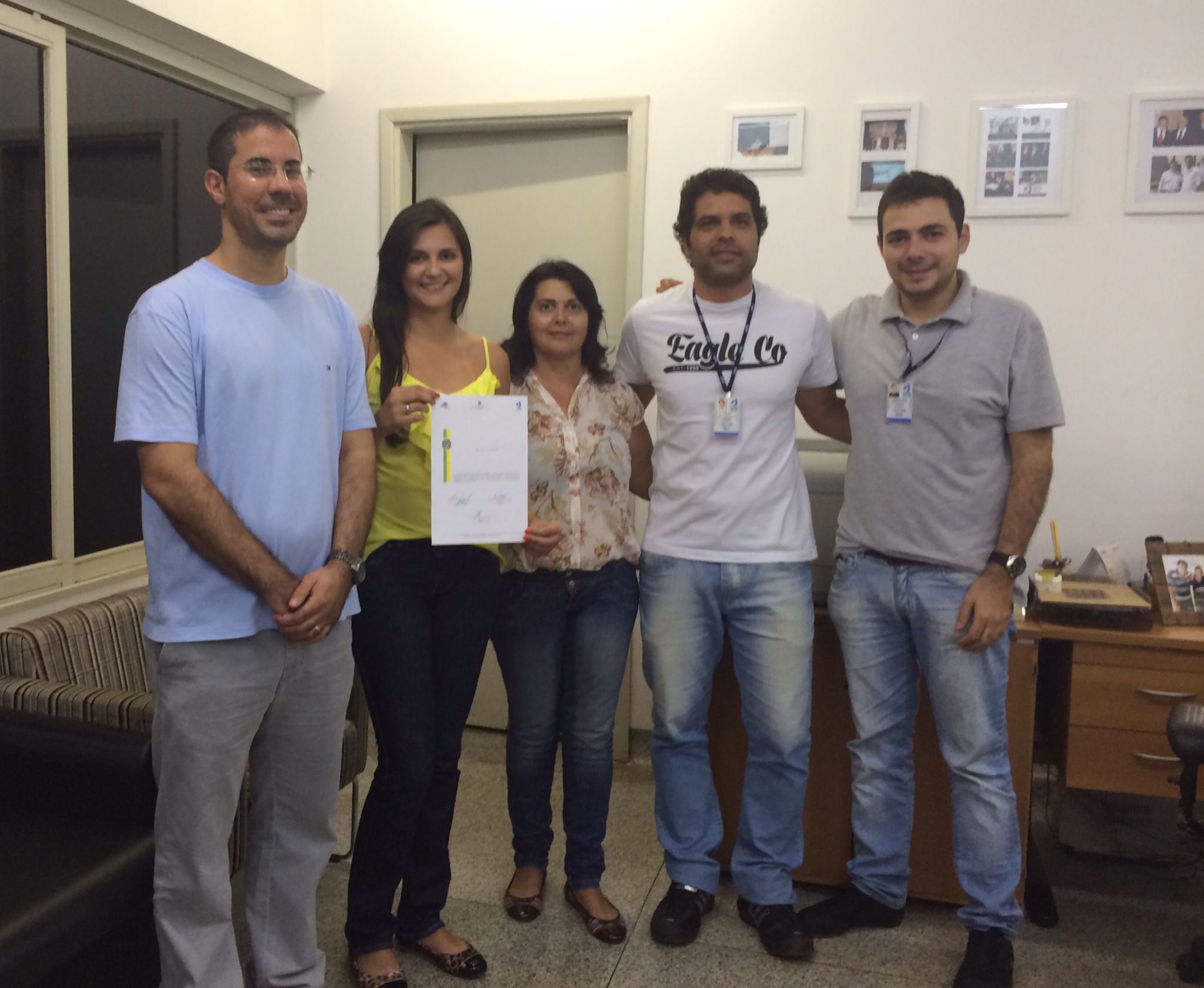 foto certificado cynthia