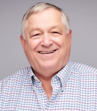 Peter Hansen – University of Florida – Estados Unidos