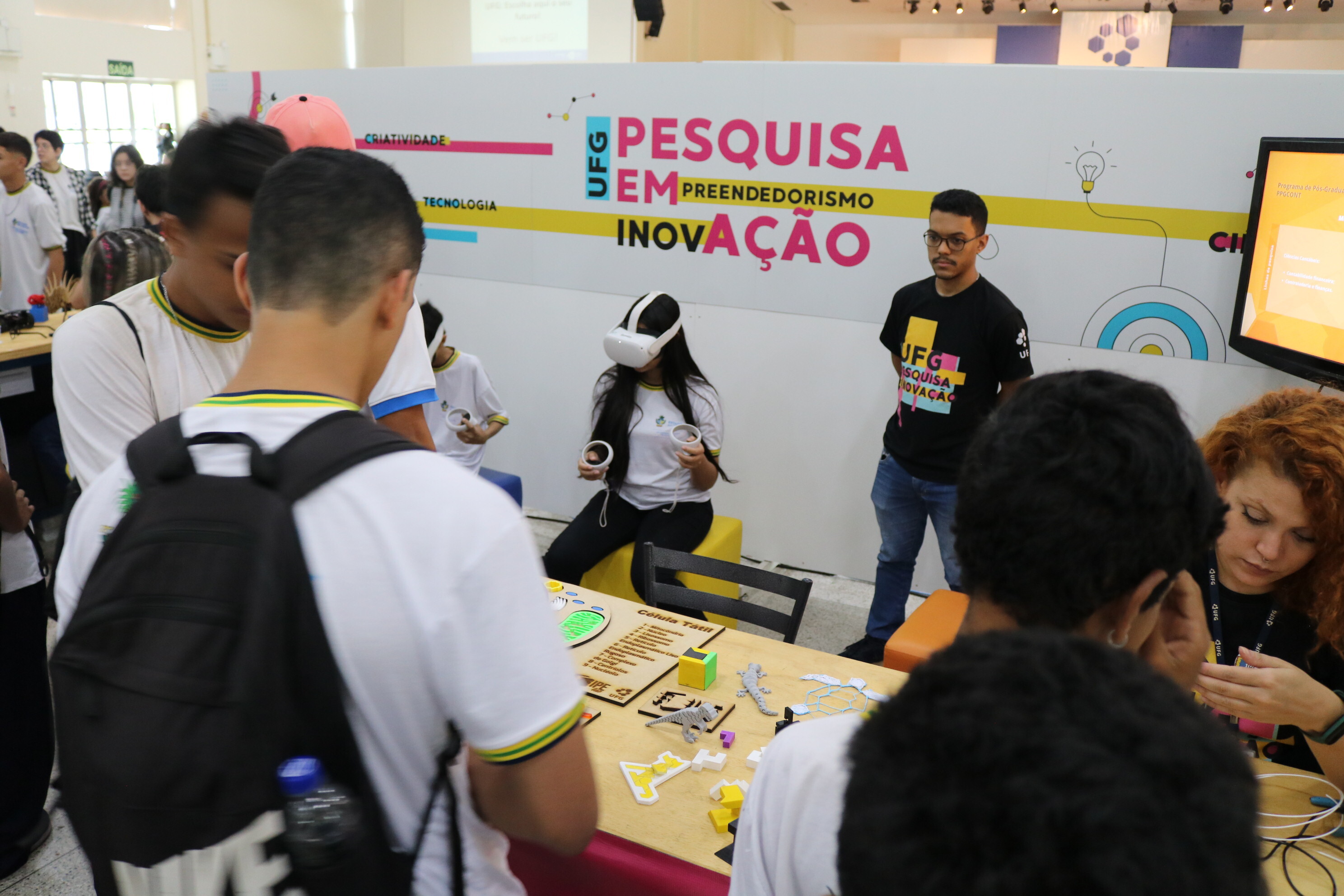 Pesquisa e Inovação e Pós-Graduação da UFG marcam presença no Espaço das Profissões UFG 2023_6