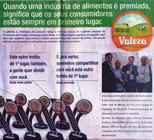 Recorte do Jornal mostrando os troféus recebidos pela Indústria de 
Laticínios JL Ltda III Concurso de Produtos Lácteos do Centroeste.
