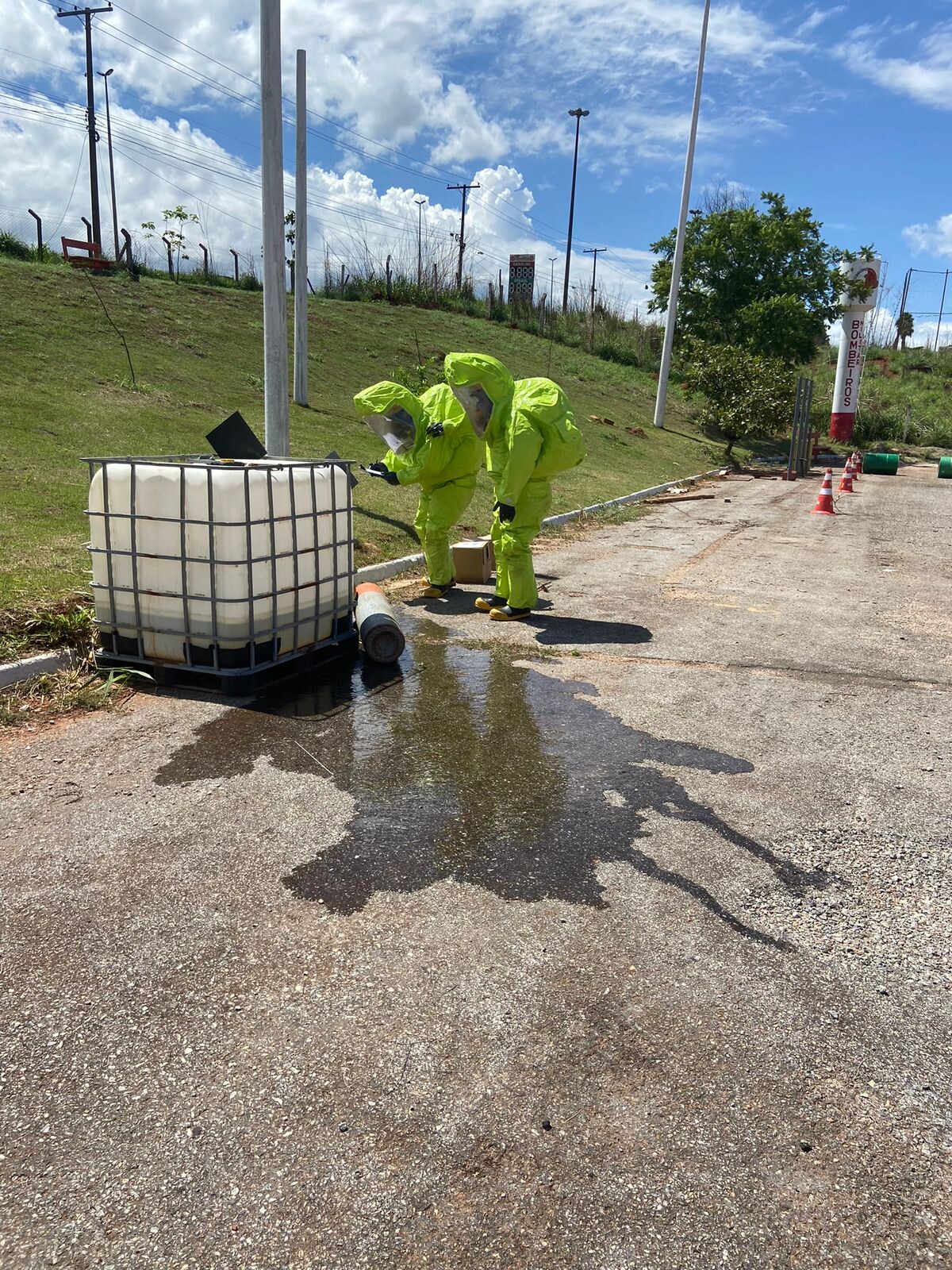 Prática de identificação de produtos perigosos pelos discentes de Engenharia de Transportes 
