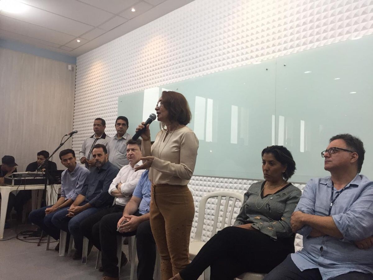 Encontro com as escolas.
