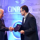 Fernando Belchior em premiação do setor elétrico