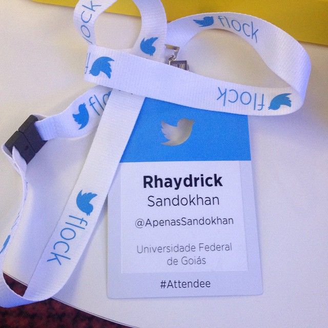 twitter cracha