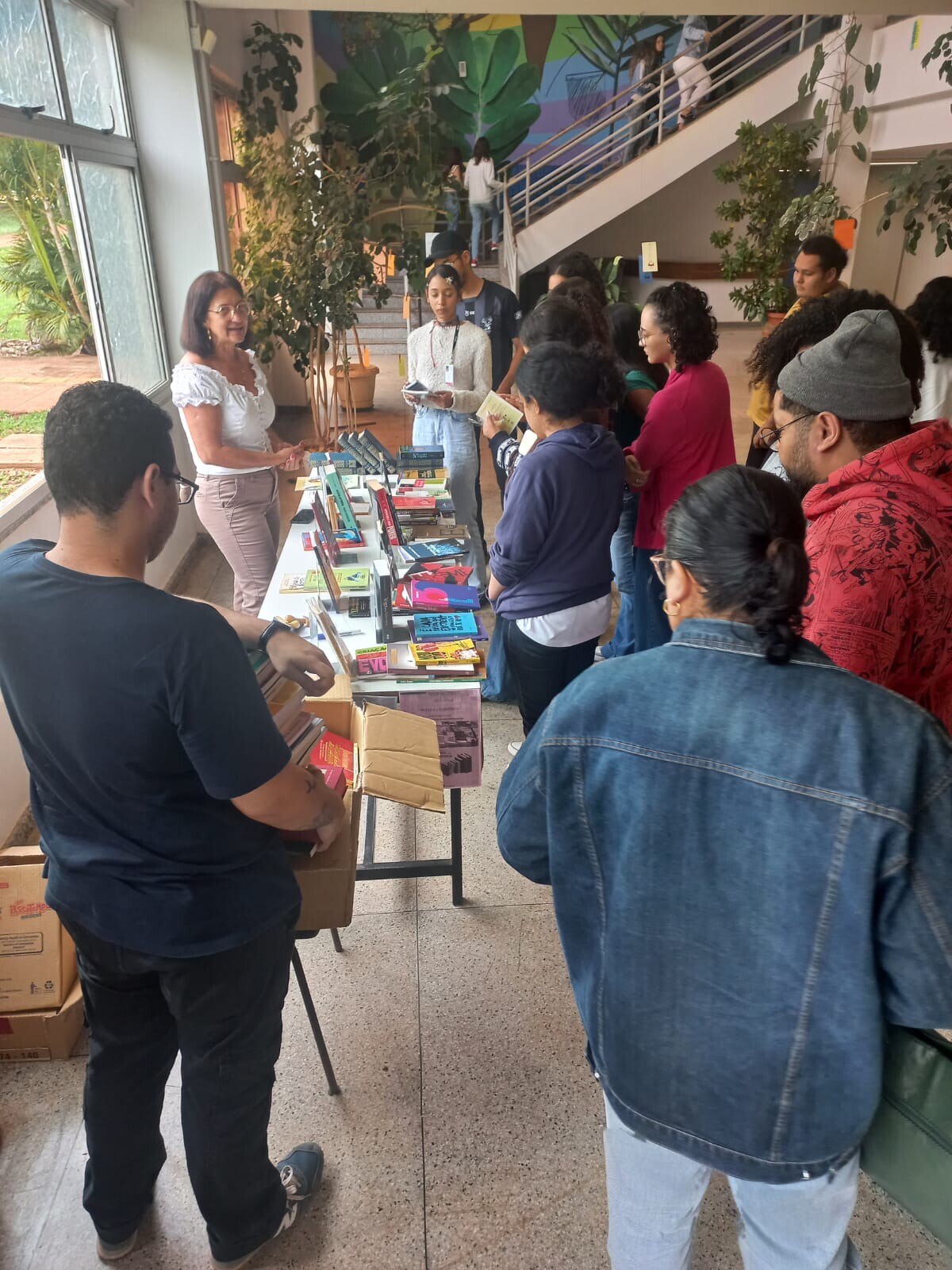 Feira de troca de livros BSLL