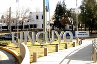 Uncuyo fachada