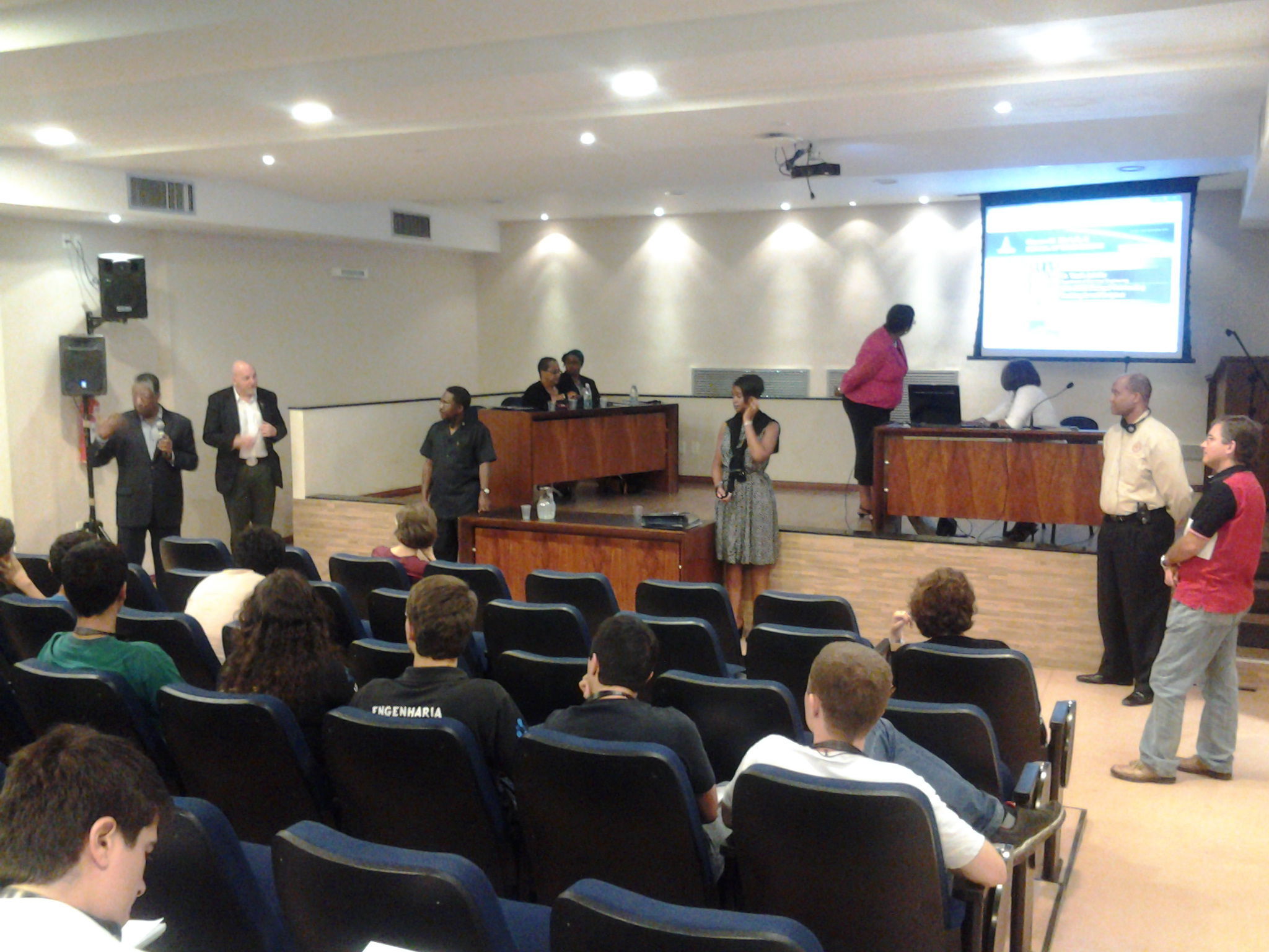 visita delegacao