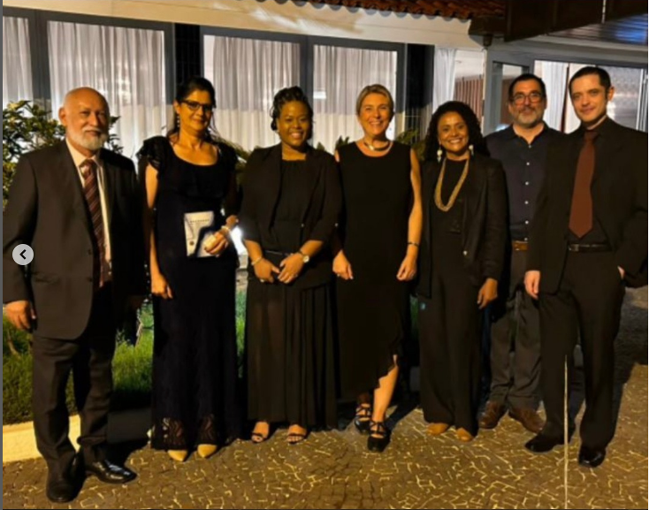 Luciana Dias embaixada da Suécia